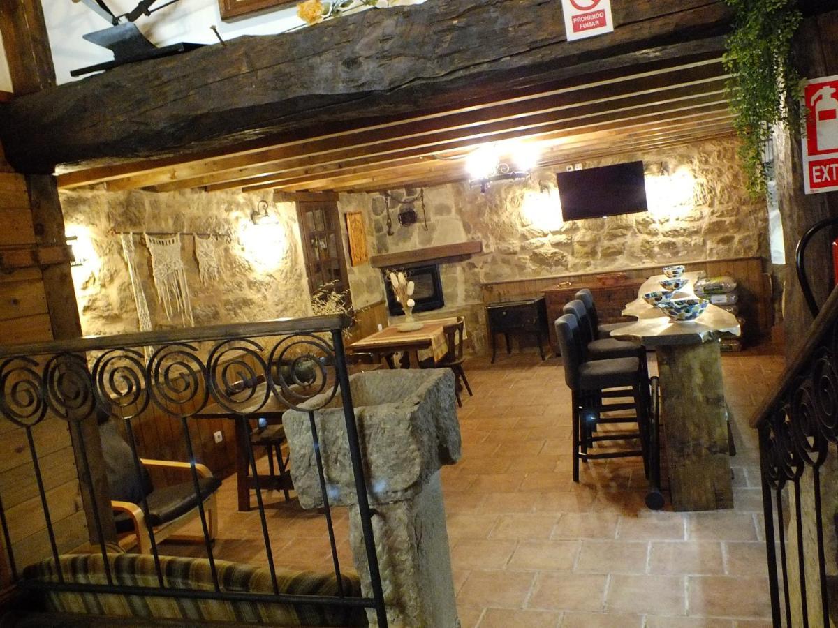 Gasthaus La Bodeguita Cuzcurrita-Río Tirón Exterior foto